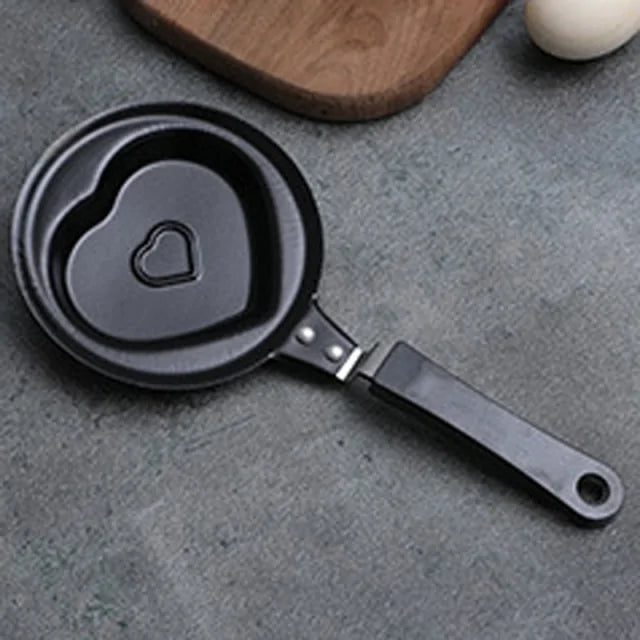 Mini Cute Omelet Pan Towed To Adventure