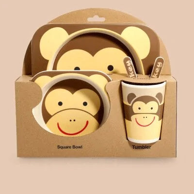 Children's Eco-Friendly Bamboo Fiber Dishes Towed To Adventure