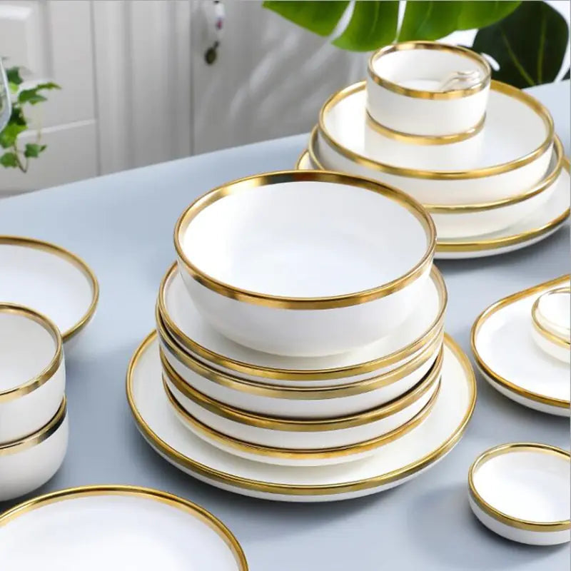 High-quality Matte Gilt Rim White Porcelain Dinner Tray Kitchen Plates Ceramic Tableware Food Dishes Rice Salad Noodles Bowl Towed To Adventure